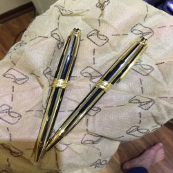 Cặp bút Montblanc bạc đúc, vỏ bọc vàng 18k 